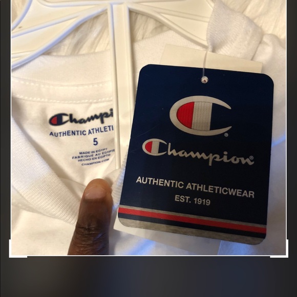 CHAMPION BOYS WHITE TEE 2 PIECE SHORTS SET SIZE 5 - Picture 2 of 2